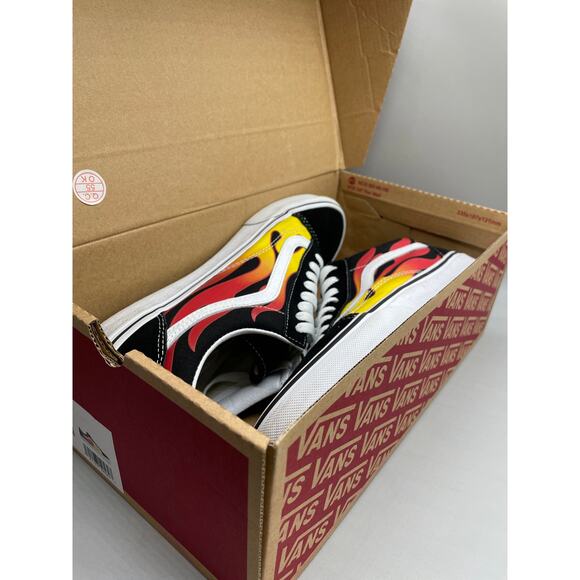 Vans Old Skool Fire Red Yellow Flame Men’s Sneakers 10 - Picture 9 of 13